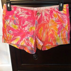 Lilly Pulitzer Sun Splashed shorts size 4